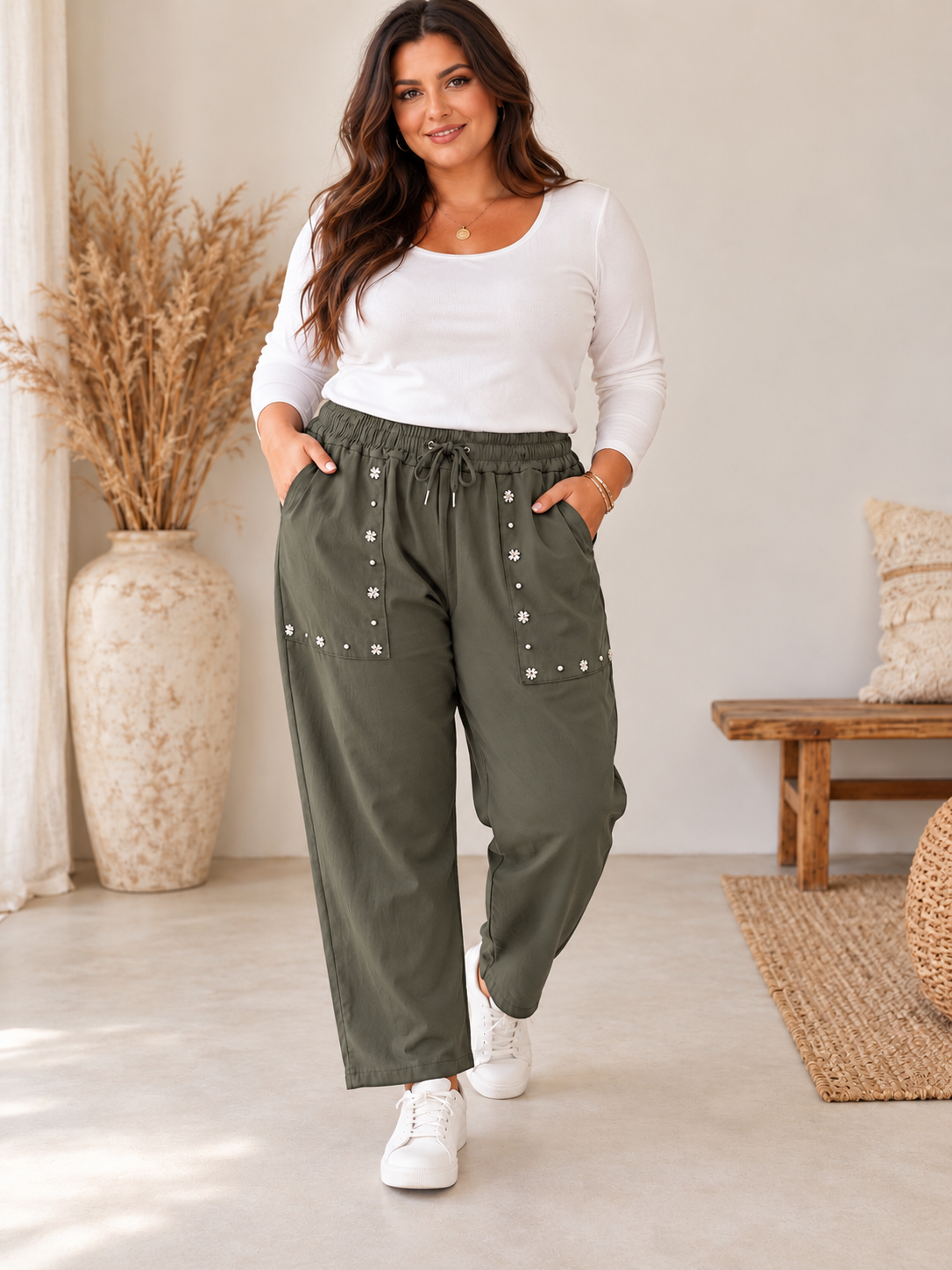 PAULIN - PANTALON SPORTSWEAR KAKI POCHES AVEC CLOUS TAILLE 46 A 52