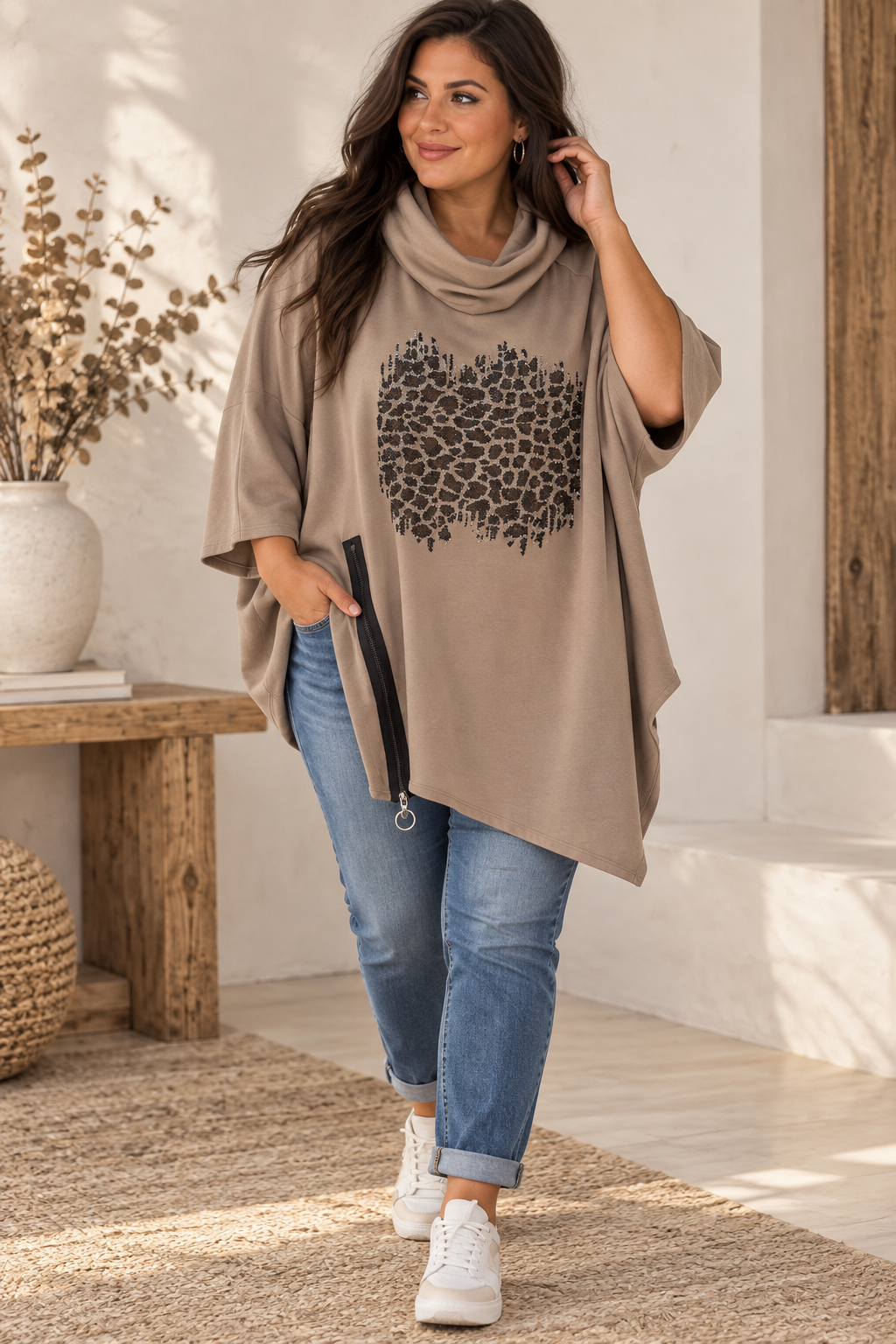 MARICK - TUNIQUE OVERSIZE BEIGE GRAND COL JUSQU'A LA TAILLE 56