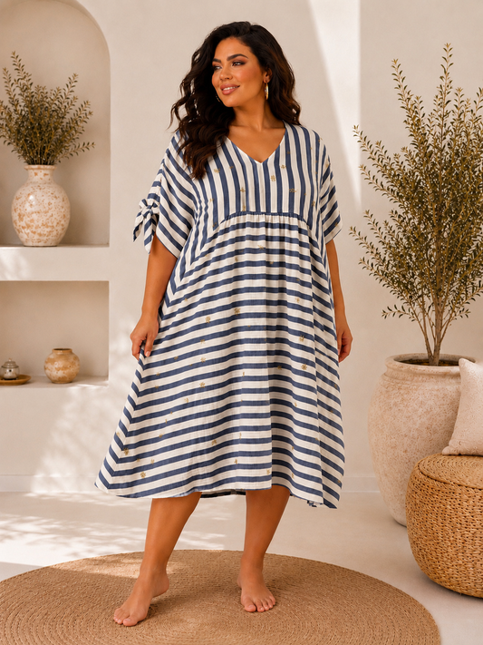 LISON - ROBE BRODEE MARINE A RAYURE EN GAZE DE COTON JUSQU'A LA TAILLE 54
