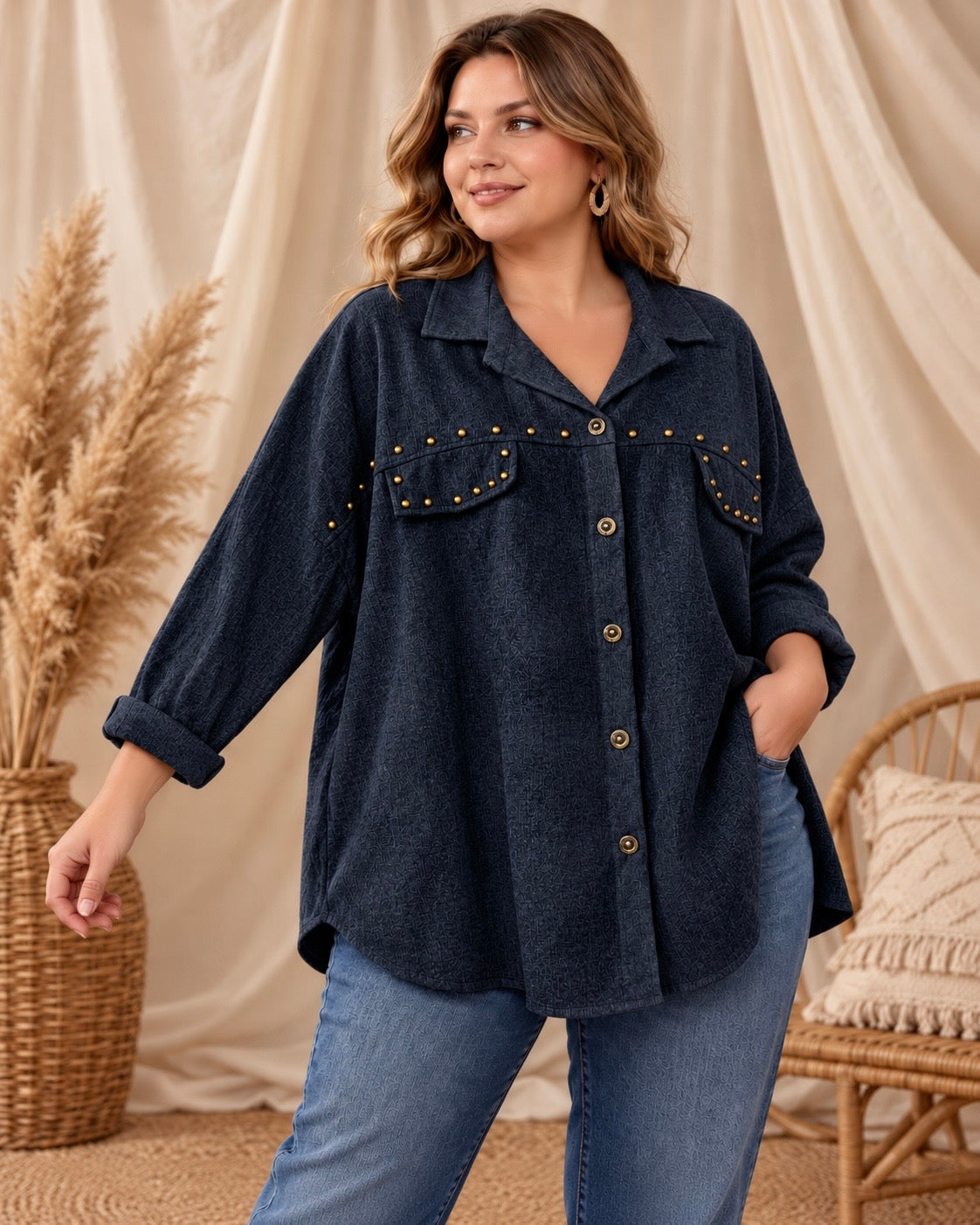 FERIA - CHEMISE OVERSIZE MARINE AVEC CLOUS JUSQU'A LA TAILLE 56/58