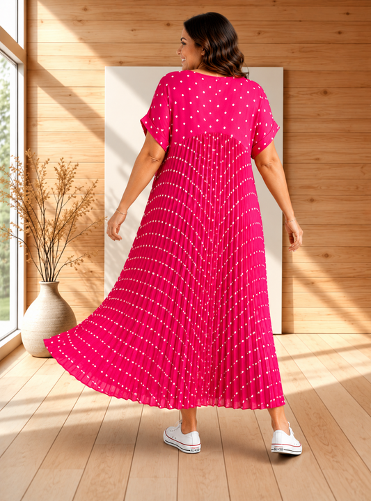 MELODIE - ROBE FUCHSIA A POIS PLISSEE JUSQU'A LA TAILLE 56
