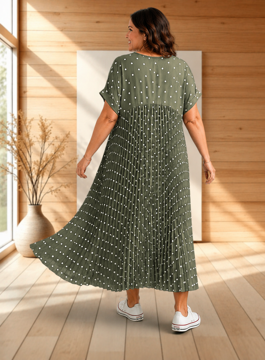 MELODIE - ROBE KAKI A POIS PLISSEE JUSQU'A LA TAILLE 56