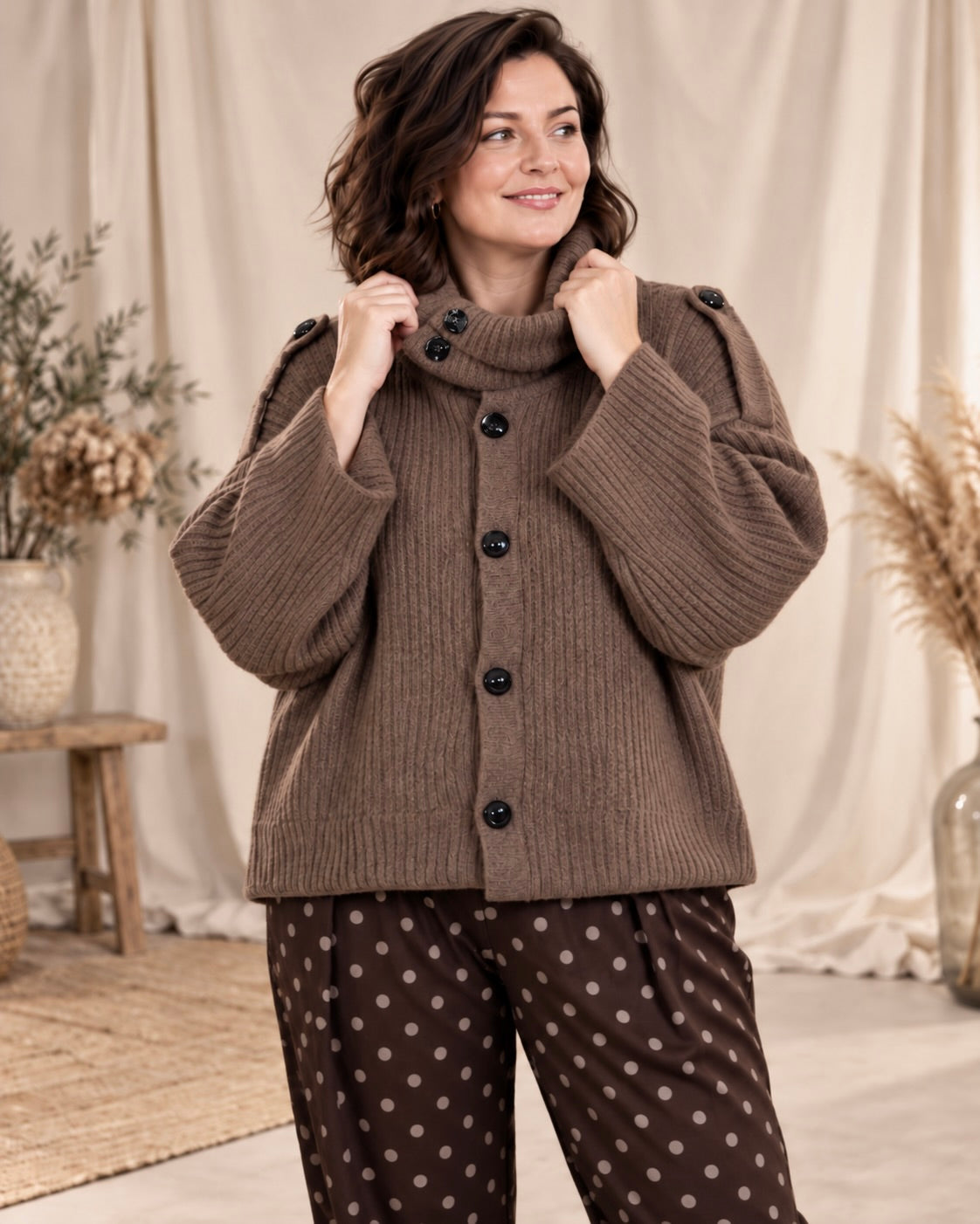 GINGER - CARDIGAN OVERSIZE MARRON JUSQU'A LA TAILLE 54