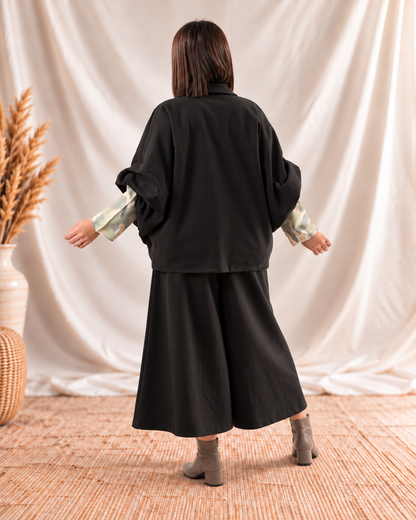 CASTILLE - VESTE NOIRE JUSQU'A LA TAILLE 52/54
