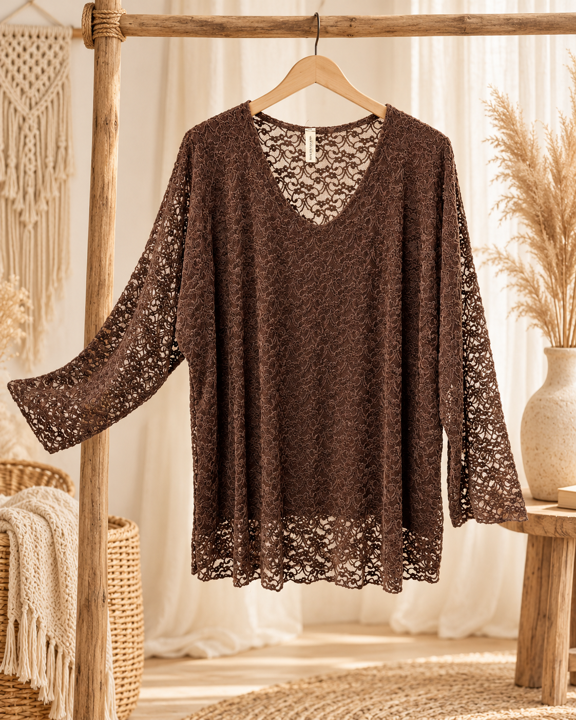 DELPHINE - TOP EN DENTELLE MARRON TAILLE 48 A 56