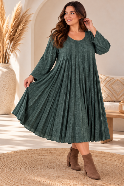 CANDICE - ROBE VERTE PLISSEE JUSQU'A LA TAILLE 54