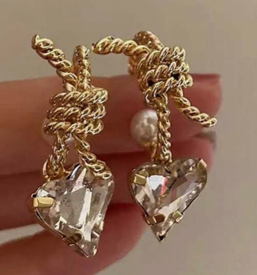 LOUISE - BOUCLES D'OREILLES COEUR ET PERLE