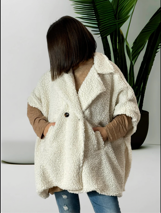 COCO - VESTE BLANC CASSE EN MOUMOUTE JUSQU'À LA TAILLE 54/56