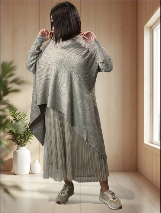 ALICE- PULL BEIGE ASYMETRIQUE JUSQU'A LA TAILLE 50/52