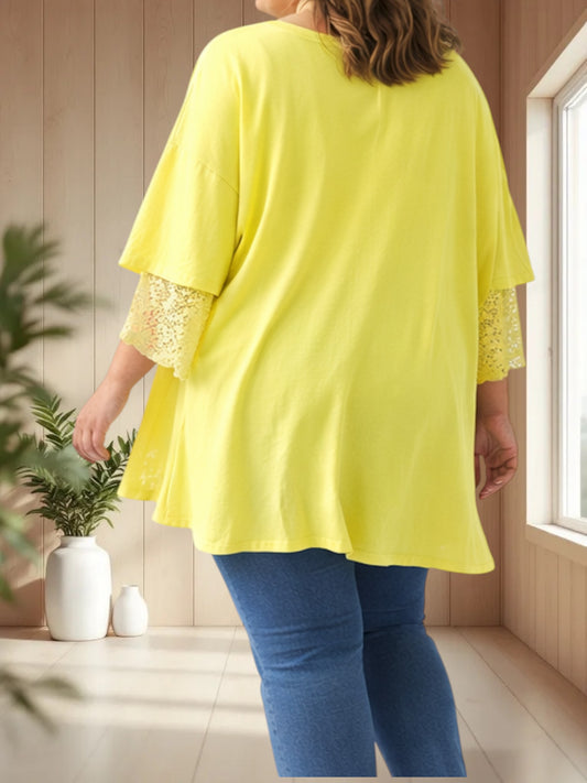 AMORE - TEE-SHIRT JAUNE MANCHES EN DENTELLE JUSQU'A LA TAILLE 54