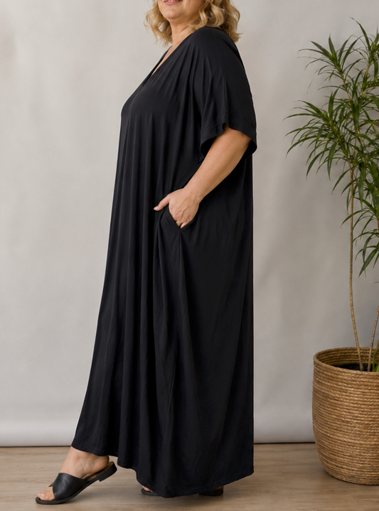 DEVA - ROBE OVERSIZE FLUIDE NOIRE JUSQU'A LA TAILLE 58
