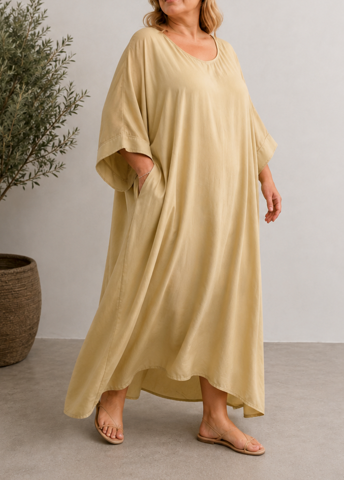 LUXURY - ROBE OVERSIZE FLUIDE CAMEL JUSQU'A LA TAILLE 60
