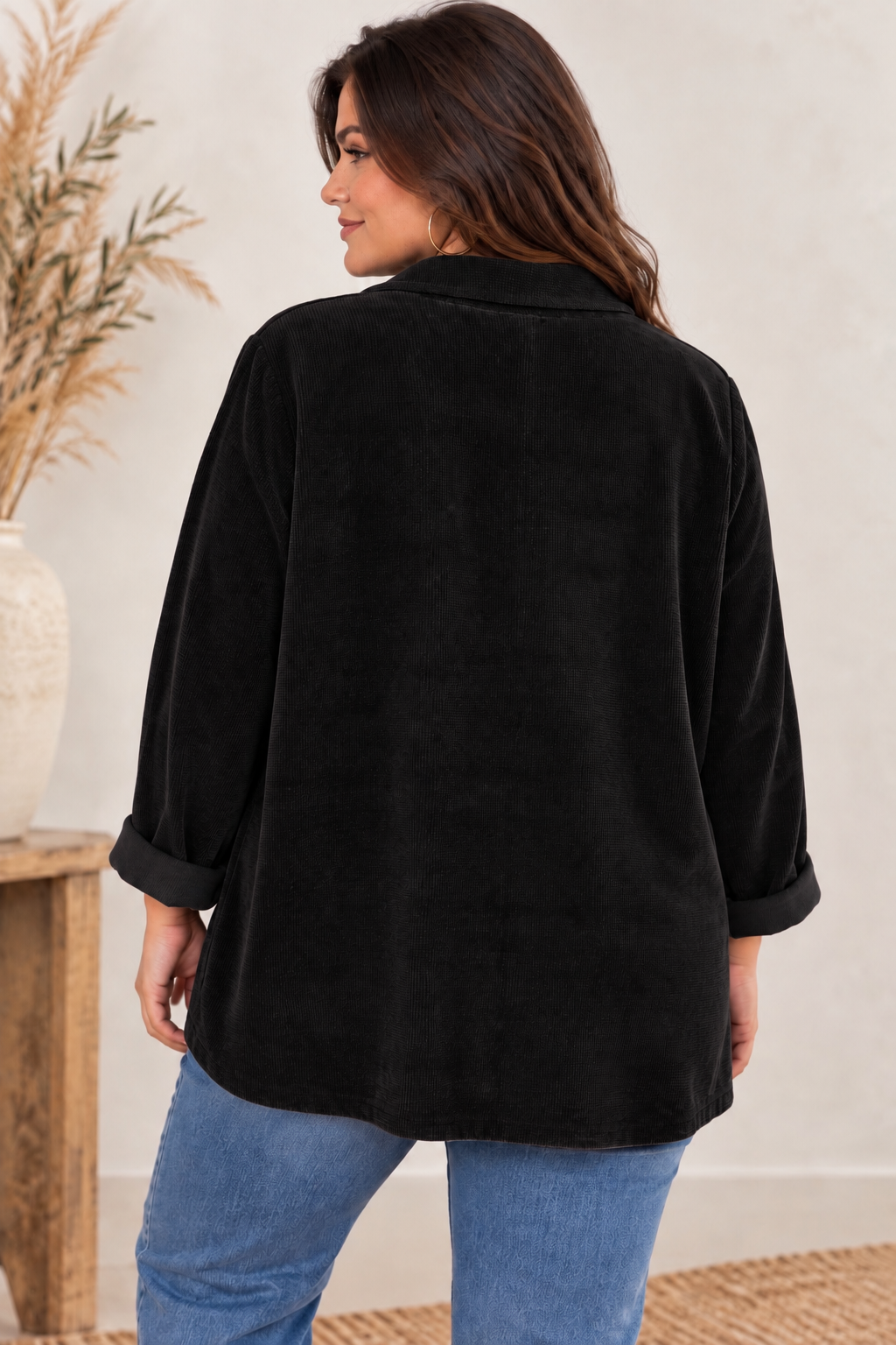 ORNELLA - VESTE NOIRE EN VELOURS JUSQU'A LA TAILLE 54