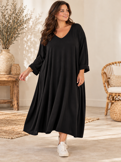 CHRISTA - ROBE TRAPEZE NOIRE EN MAILLE JUSQU'A LA TAILLE 56