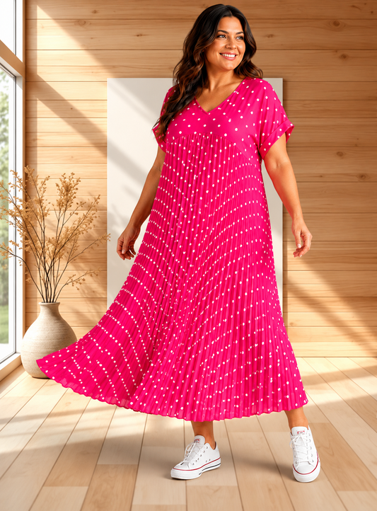 MELODIE - ROBE FUCHSIA A POIS PLISSEE JUSQU'A LA TAILLE 56