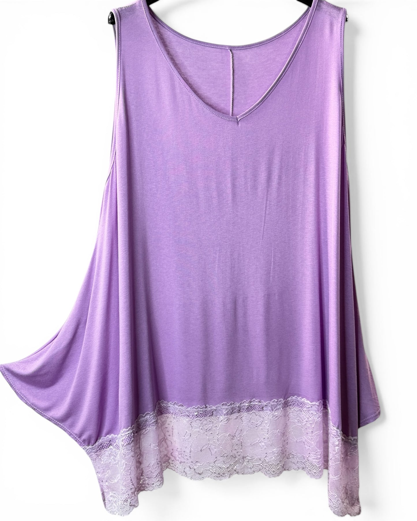 SEVERINE - TOP LILAS BORDÉ DE DENTELLE LILAS