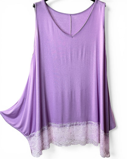 SEVERINE - TOP LILAS BORDÉ DE DENTELLE LILAS