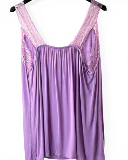 CHOUCHOU - TOP LILAS AVEC DENTELLE TAILLE 48 A 56