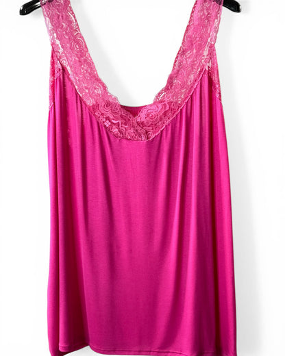 CHOUCHOU - TOP FUCHSIA AVEC DENTELLE TAILLE 48 A 56