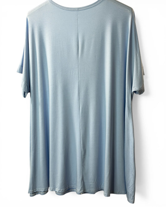 INGRID - T-SHIRT OVERSIZE BLEU CIEL JUSQU'A LA TAILLE 48 A 56