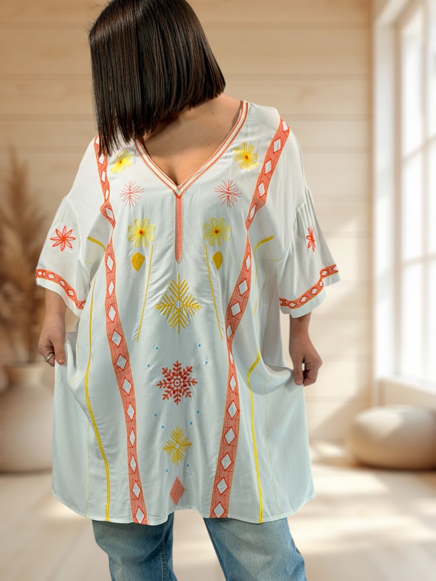 PAOLINA  - TUNIQUE OVERSIZE BRODEE JUSQU'A LA TAILLE 52/54