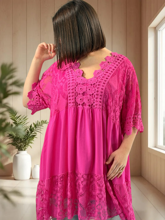 ILONA  - TUNIQUE EN DENTELLE FUCHSIA JUSQU'A LA TAILLE 54