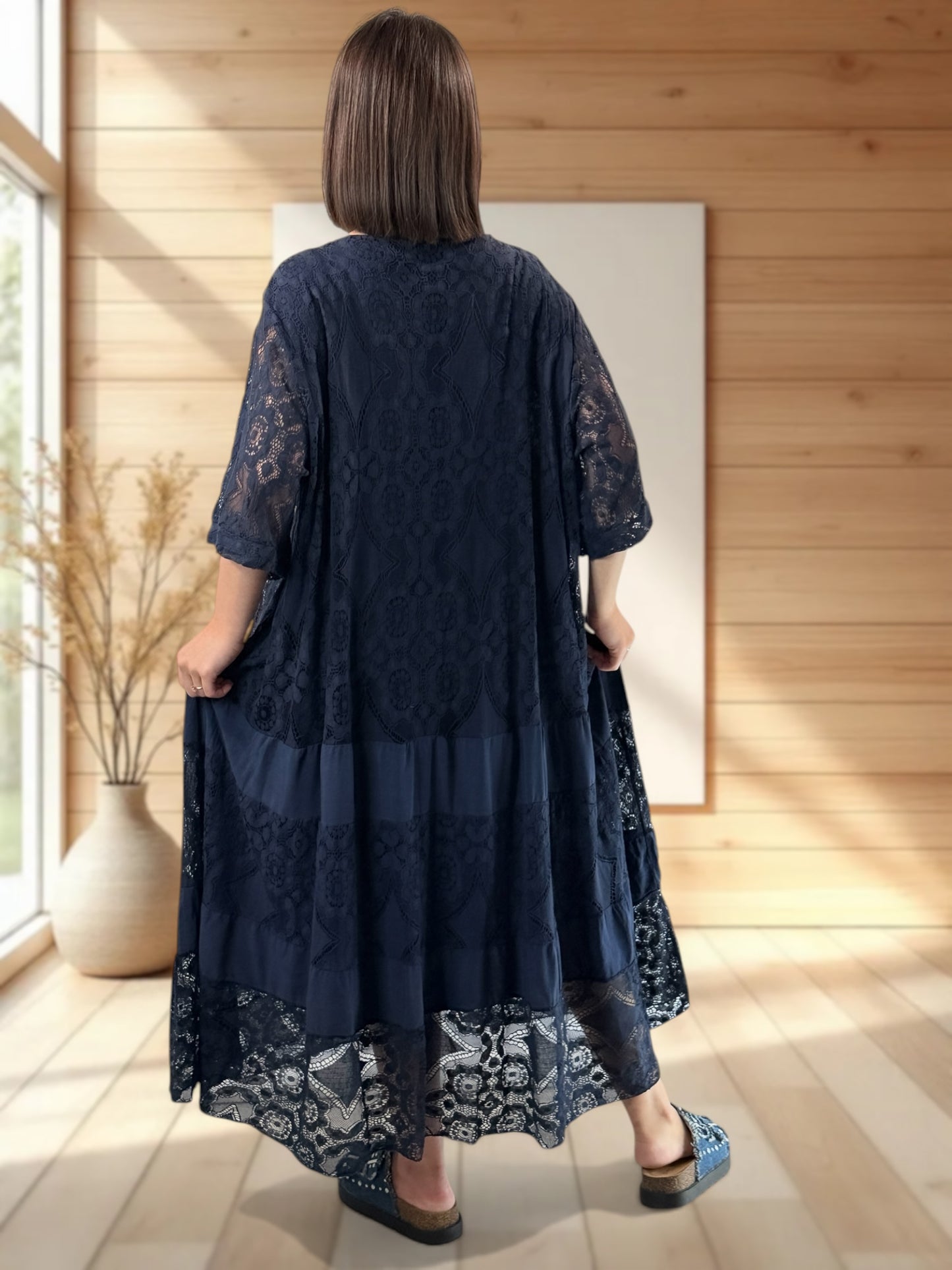 LINDA - ROBE LONGUE MARINE EN DENTELLE JUSQU'A LA TAILLE 56