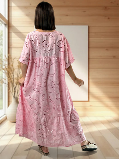 FELICITA - ROBE LONGUE ROSE EN BRODERIE ANGLAISE JUSQU'A LA TAILLE 54