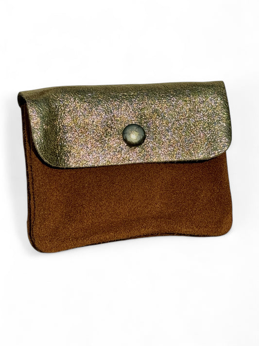 PORTE MONNAIE EN CUIR CAMEL ET DORE