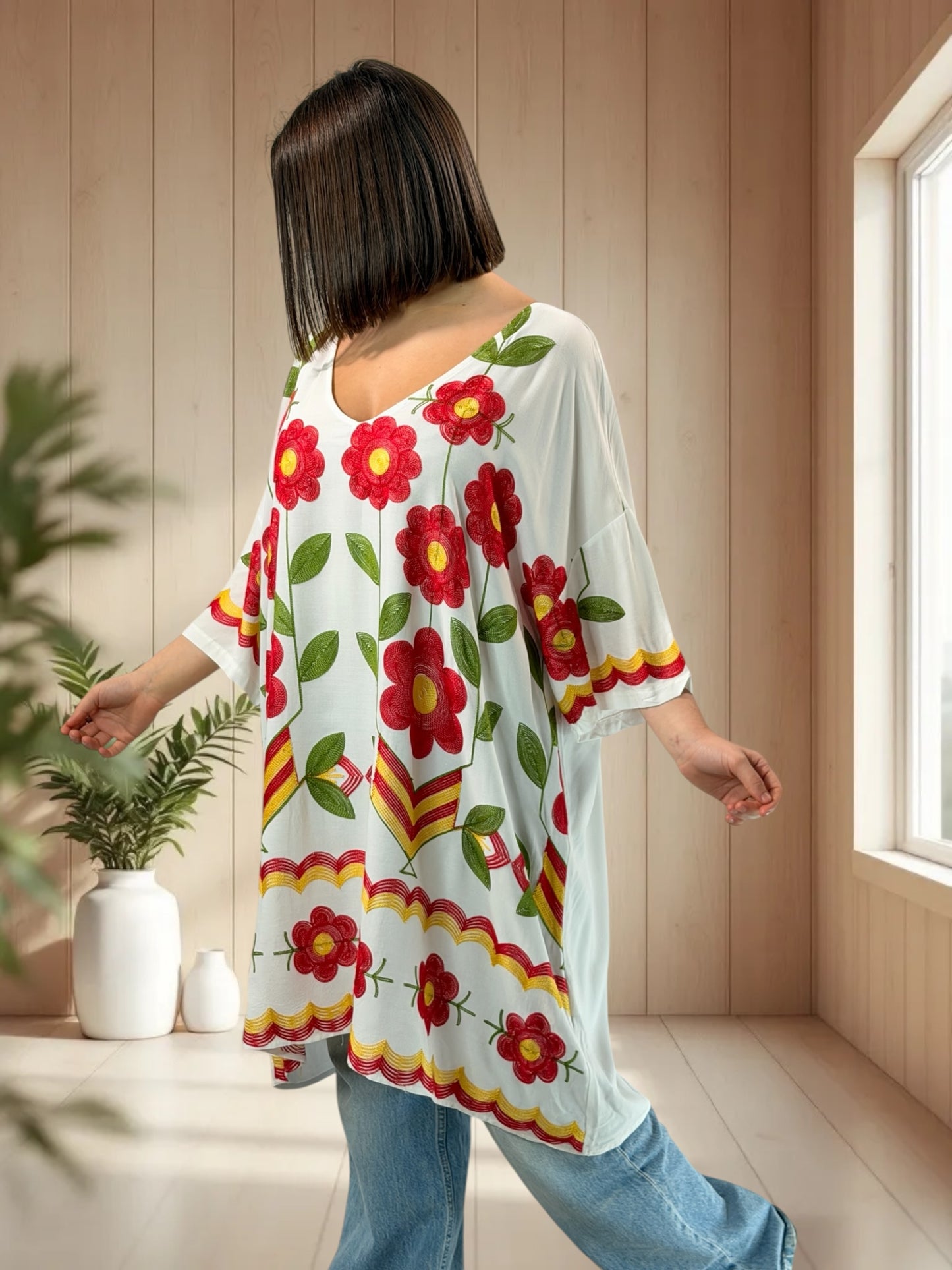 ELODIE  - TUNIQUE OVERSIZE BRODEE JUSQU'A LA TAILLE 52/54