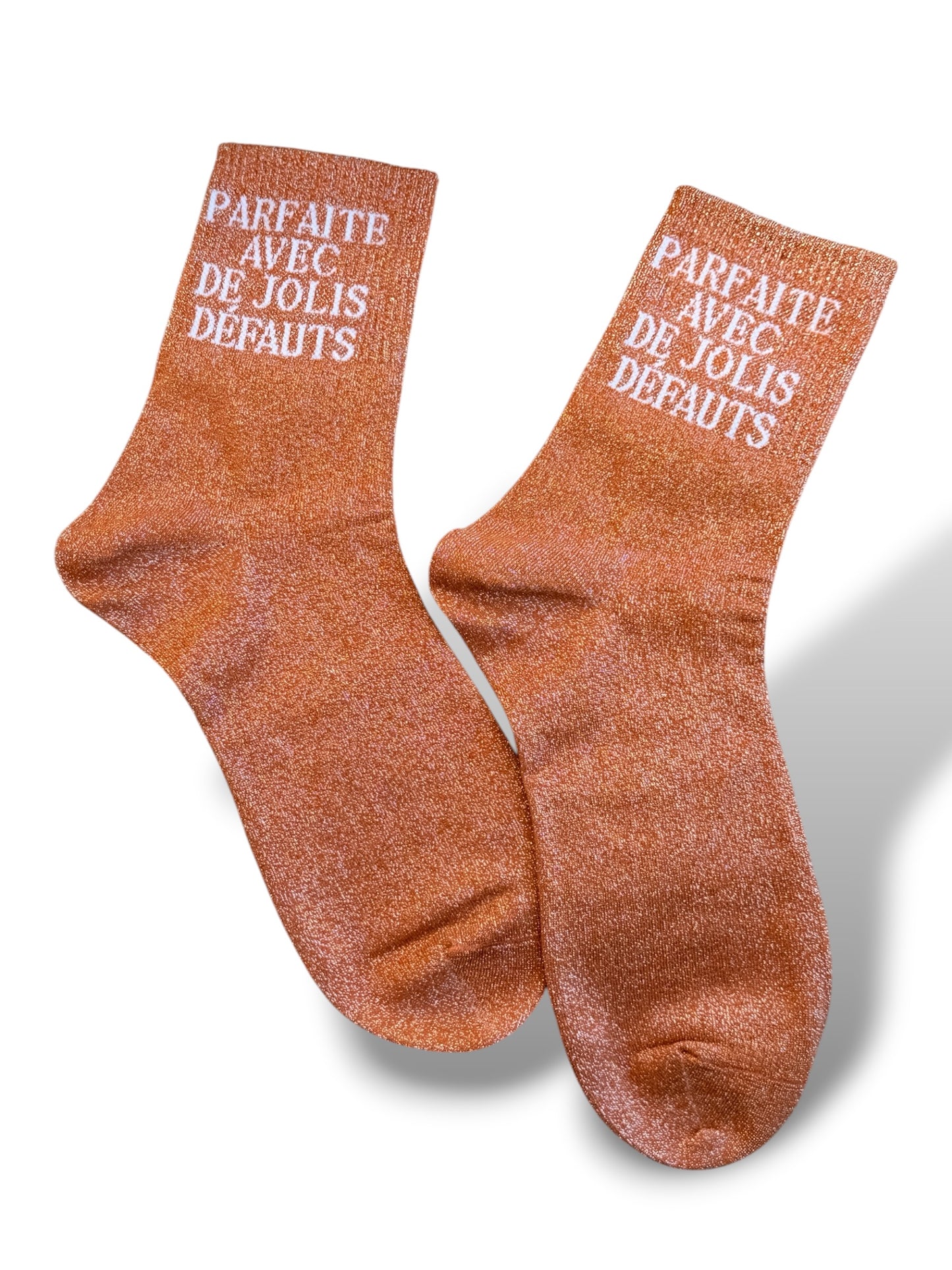 CHAUSSETTES SCINTILLANTES PARFAITE AVEC DE JOLIS DEFAUTS TERRACOTTA