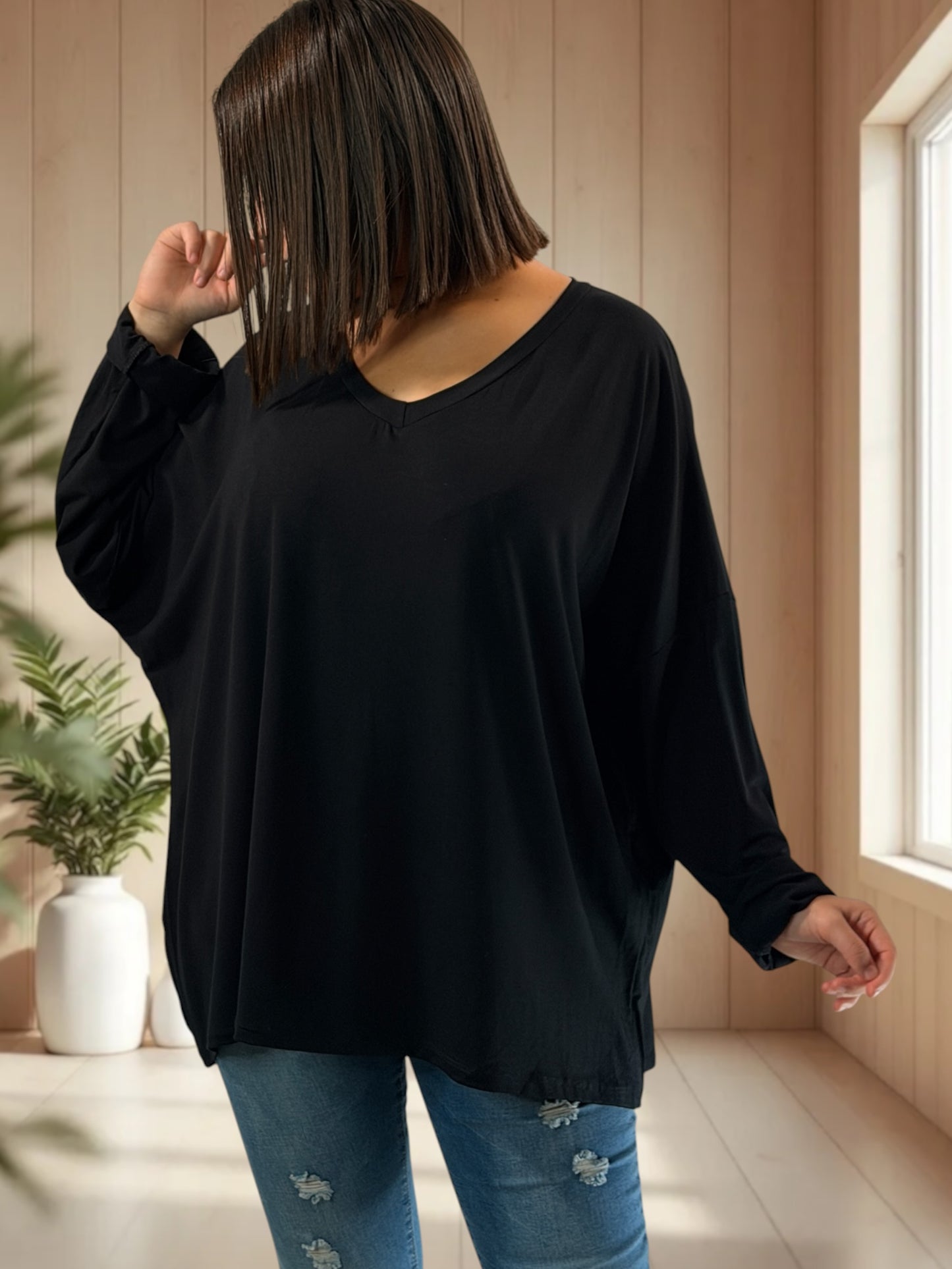 ANGY - TOP NOIR FLUIDE JUSQU'A LA TAILLE 56