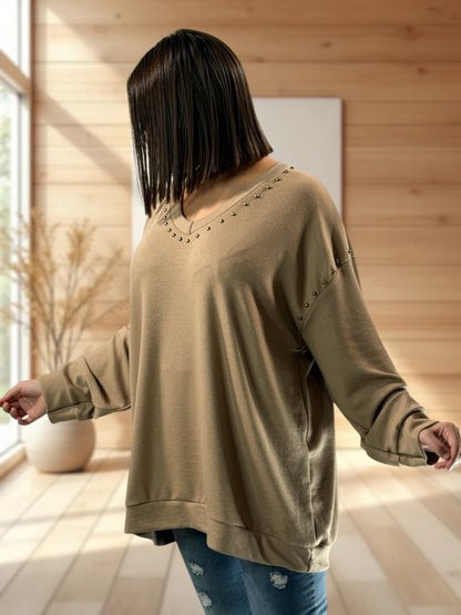 CAMERON - TOP CAMEL EN MAILLE AVEC CLOUS JUSQU'A LA TAILLE 54