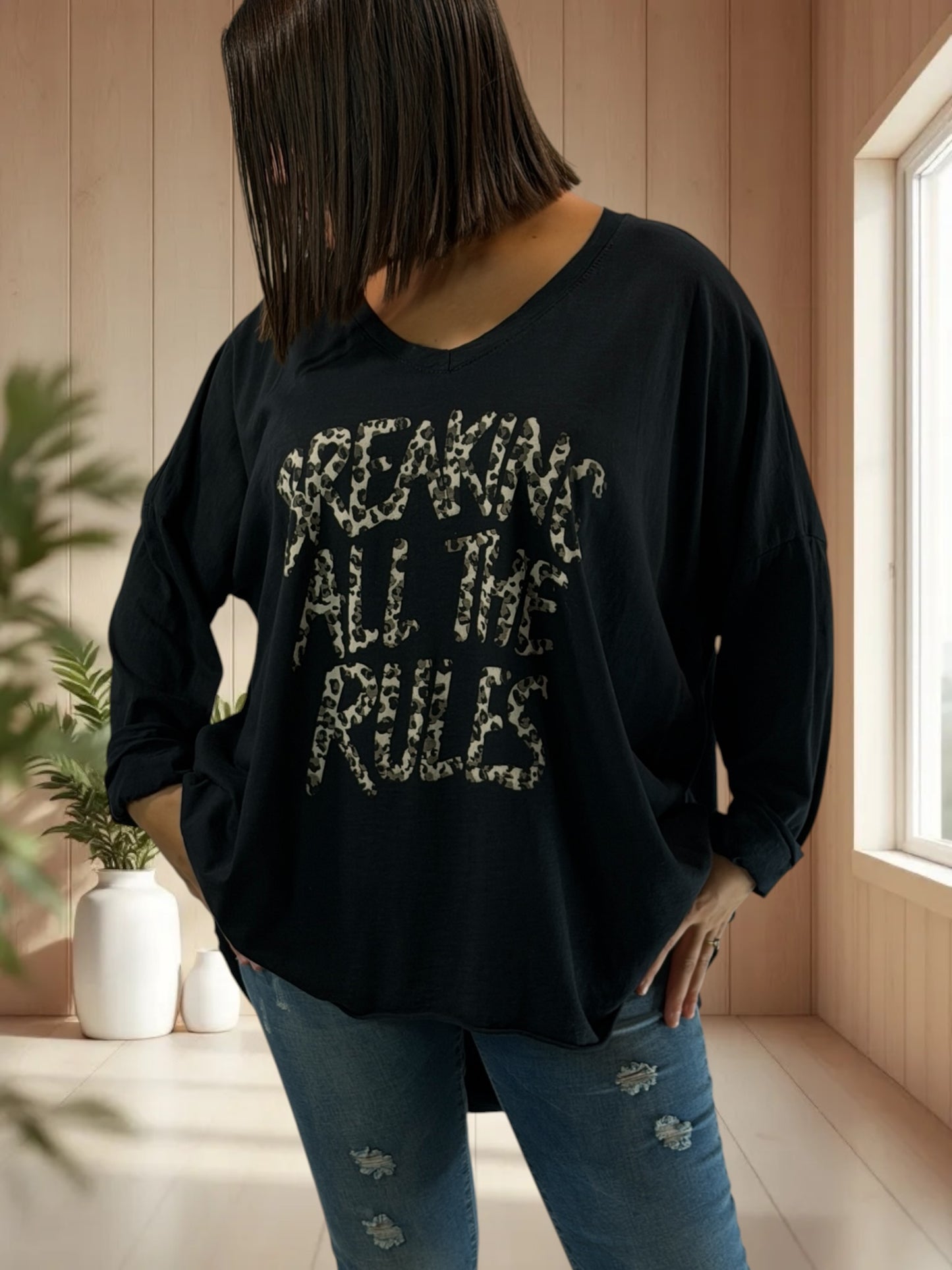 SAVANA - TEE-SHIRT OVERSIZE NOIR JUSQU'A LA TAILLE 56