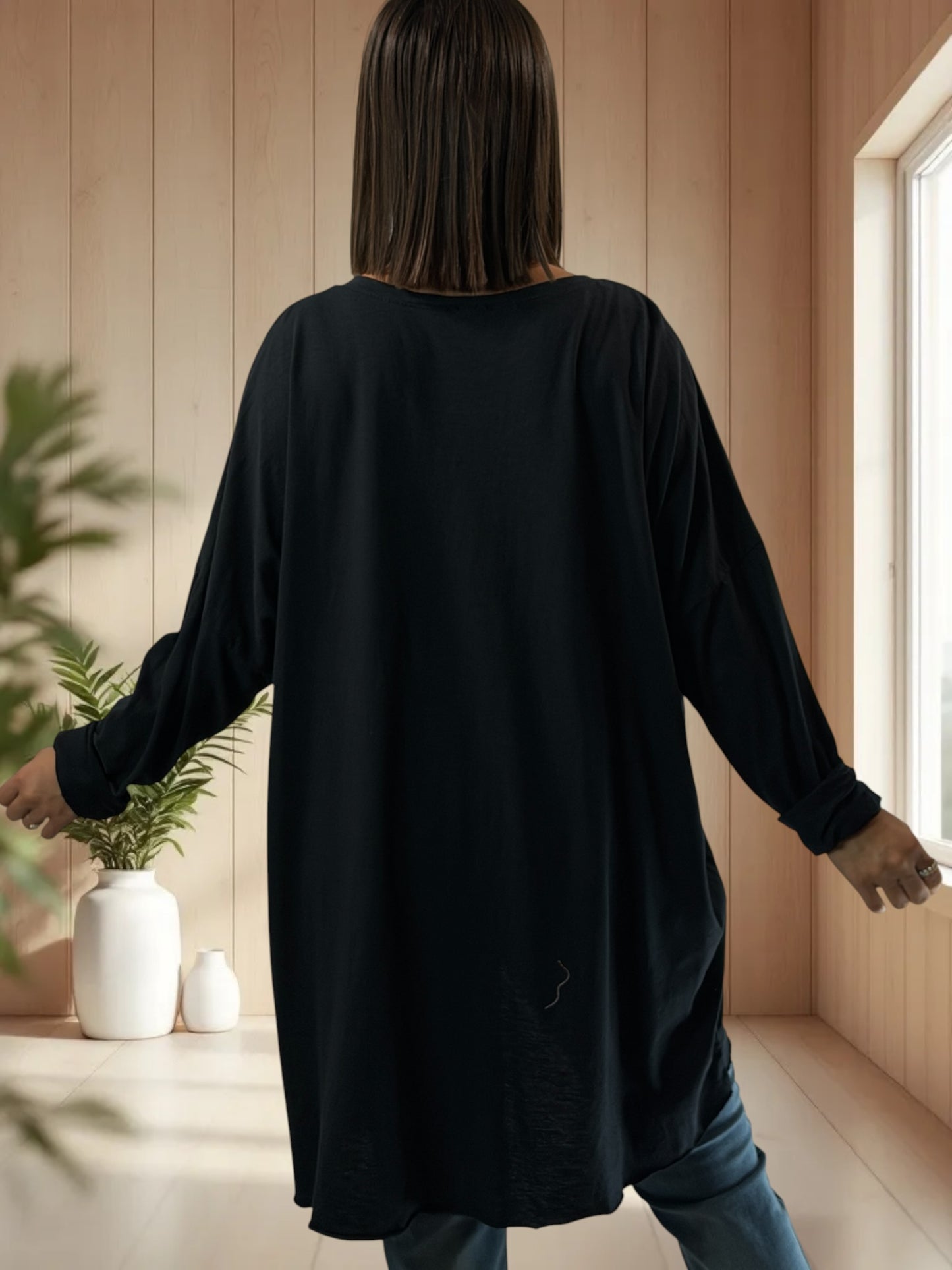 SAVANA - TEE-SHIRT OVERSIZE NOIR JUSQU'A LA TAILLE 56