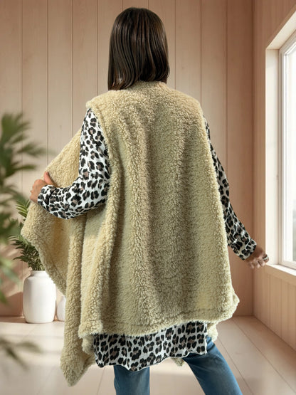 DOUDOU - GILET BEIGE EN MOUMOUTE JUSQU'A LA TAILLE 52/54