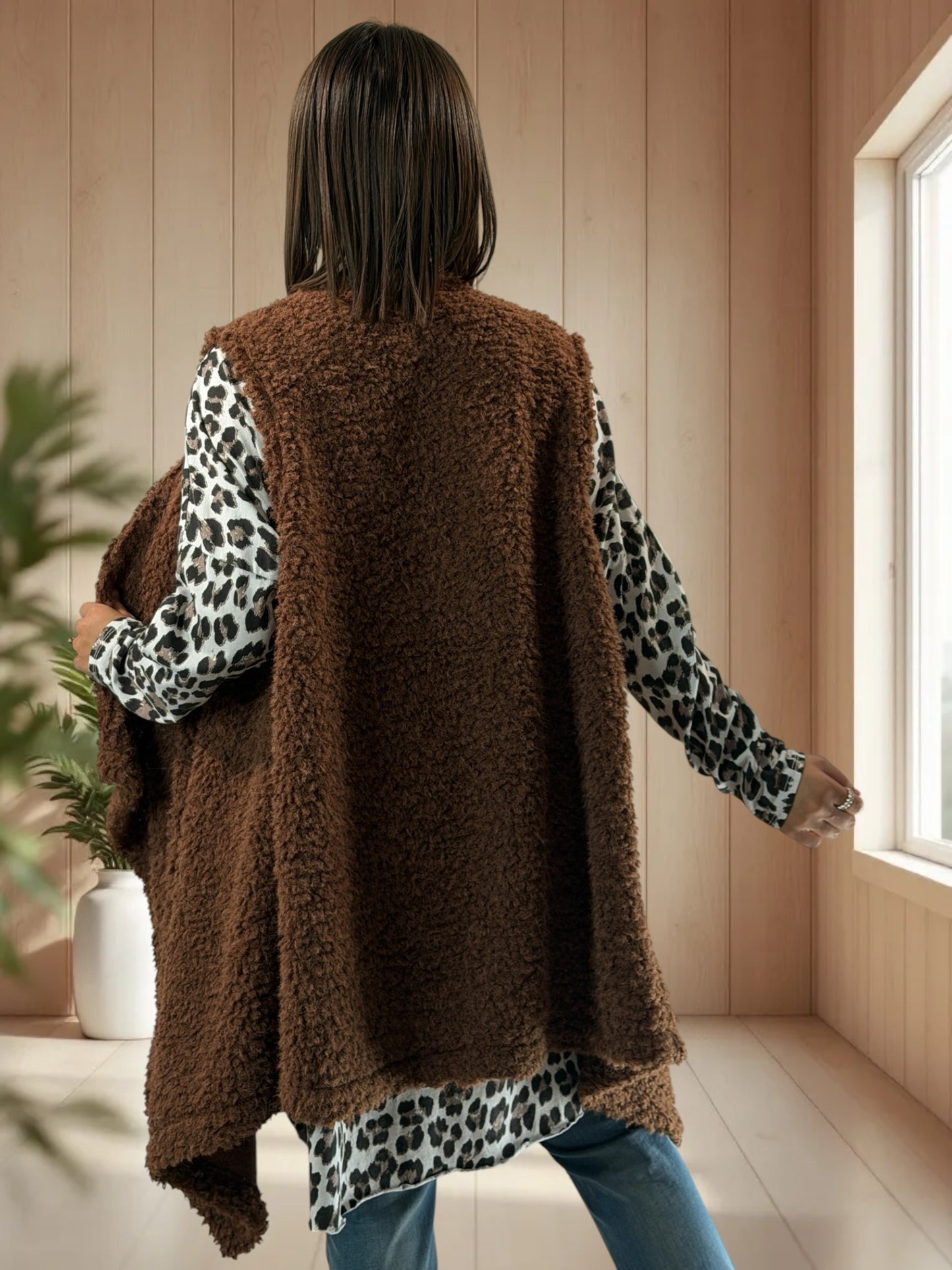 DOUDOU - GILET MARRON EN MOUMOUTE JUSQU'A LA TAILLE 52/54