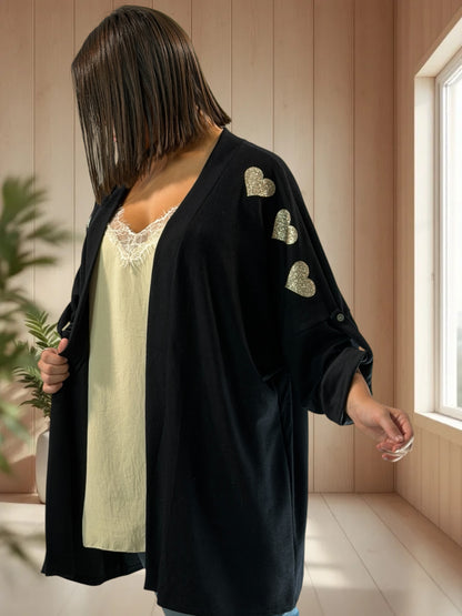 RITA - GILET OVERSIZE NOIR AVEC COEURS DORES JUSQU'A LA TAILLE 56