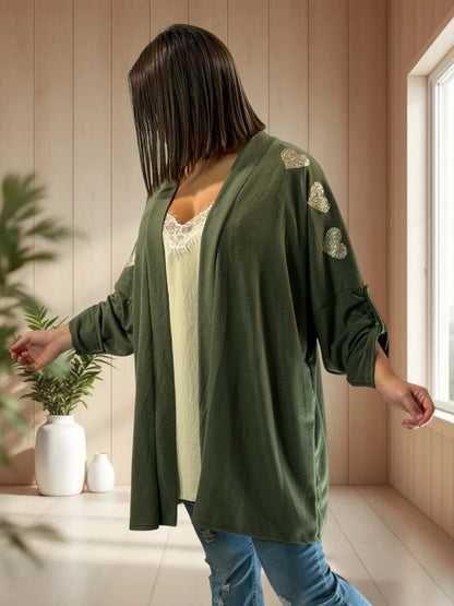 RITA - GILET OVERSIZE KAKI AVEC COEURS DORES JUSQU'A LA TAILLE 56