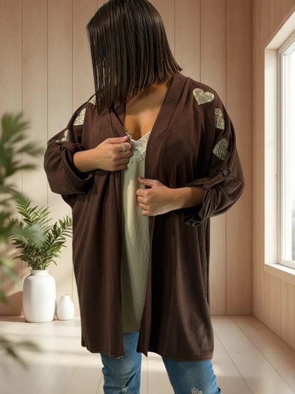 RITA - GILET OVERSIZE MARRON AVEC COEURS DORES JUSQU'A LA TAILLE 56