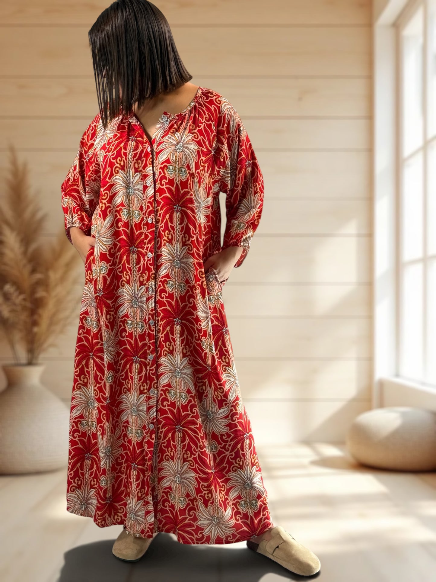 ROSANA - ROBE A MOTIF ROUGE JUSQU'A LA TAILLE 48