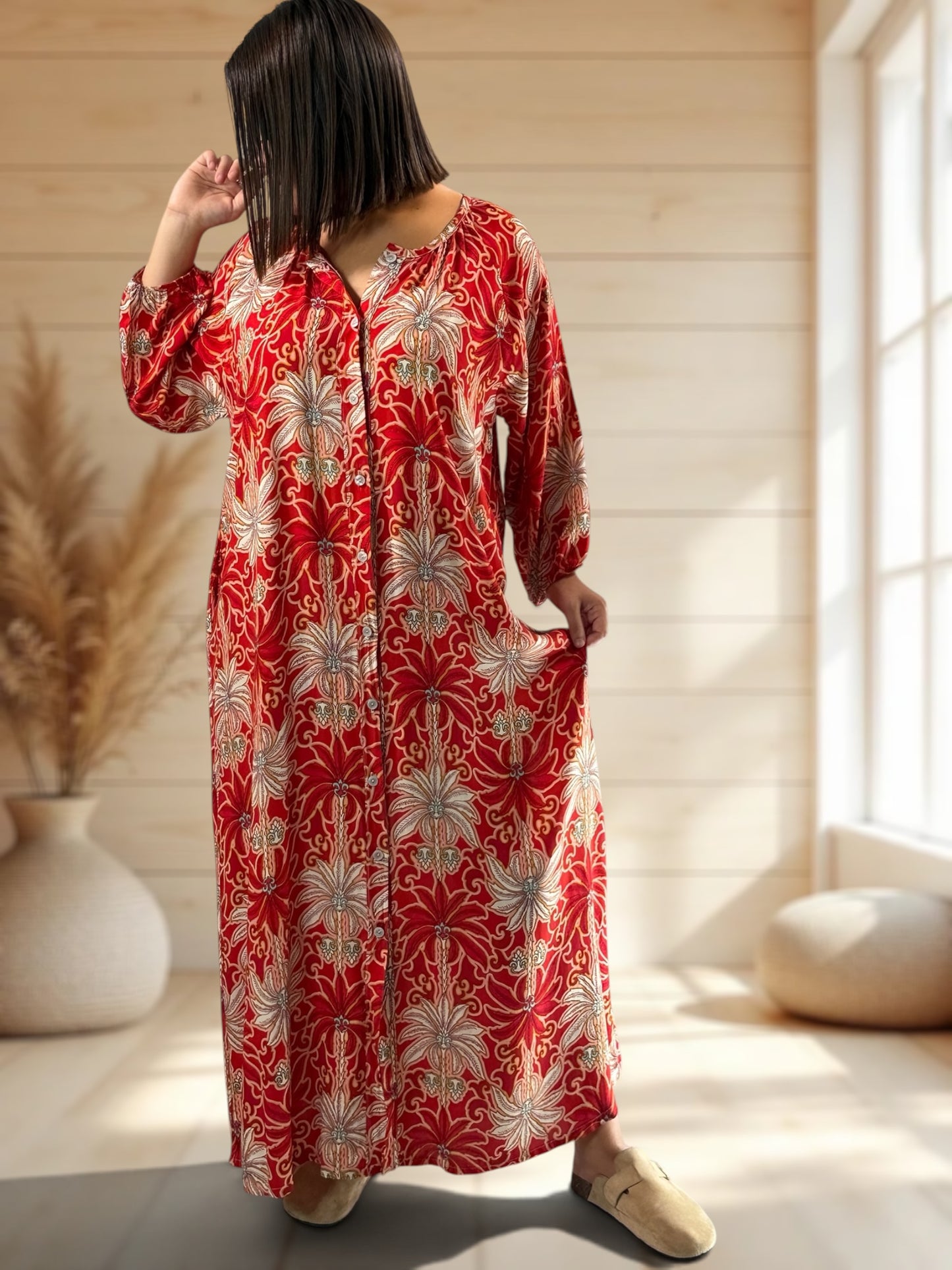 ROSANA - ROBE A MOTIF ROUGE JUSQU'A LA TAILLE 48