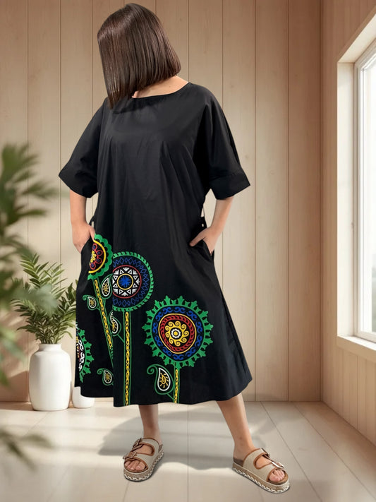 VERONICA - ROBE NOIRE A MOTIF JUSQU'A LA TAILLE 52