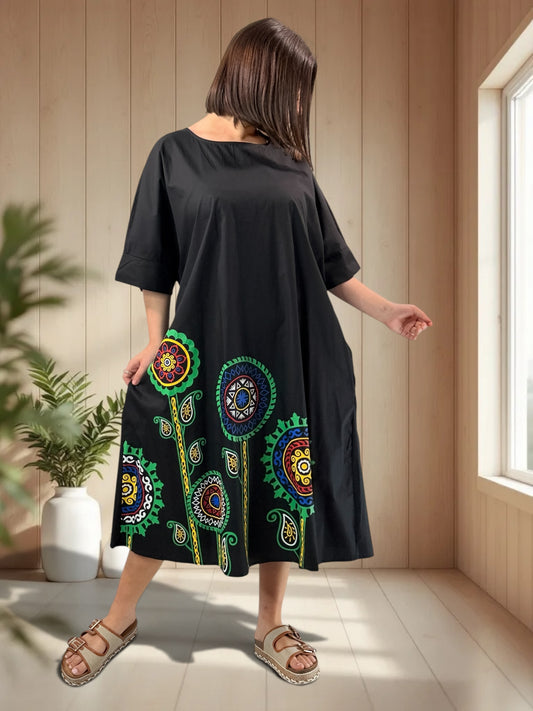 VERONICA - ROBE NOIRE A MOTIF JUSQU'A LA TAILLE 52