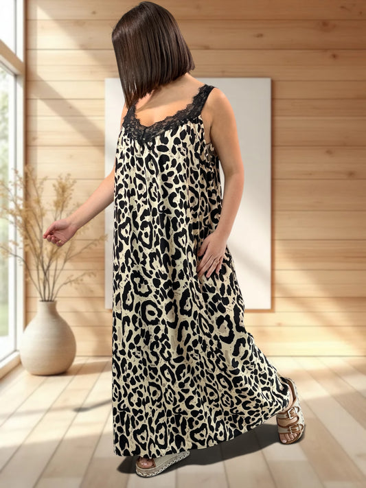 JADE - ROBE OVERSIZE LEOPARD JUSQU'A LA TAILLE 52