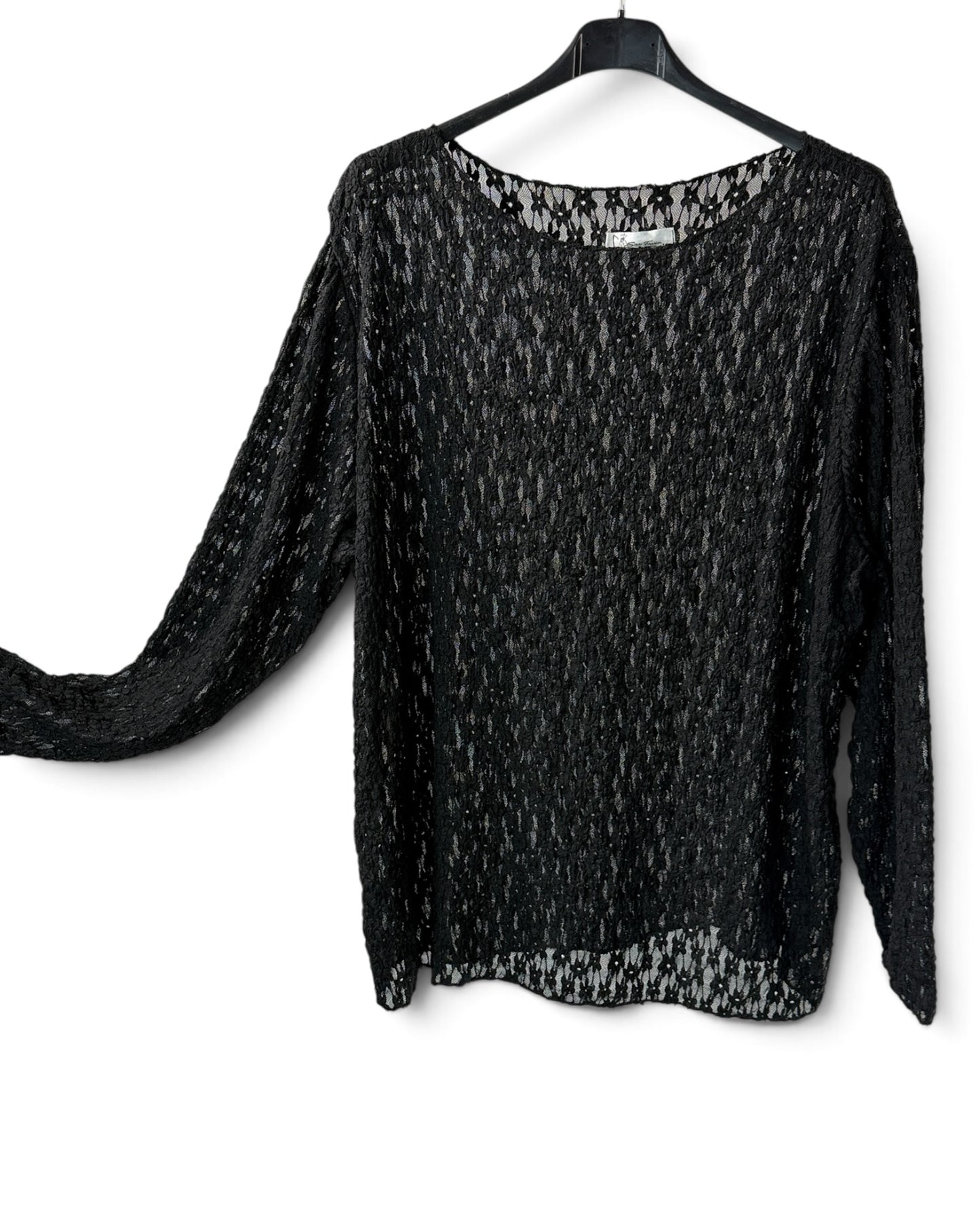 LUCYLOU - TOP EN DENTELLE NOIR TAILLE 46/48 A 56