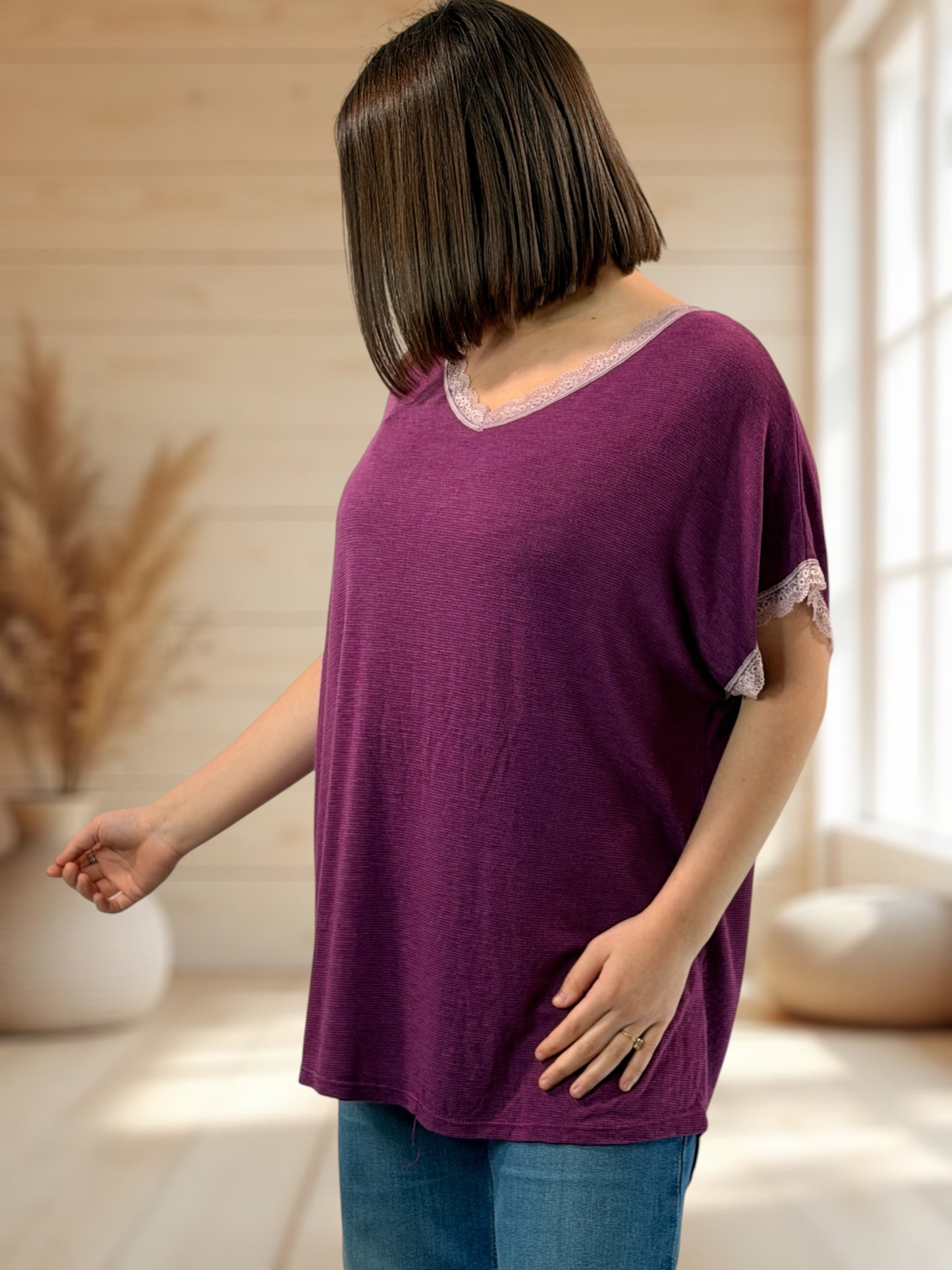 AMELIE - T-SHIRT PRUNE EN VISCOSE NOEUD AU DOS JUSQU'A LA TAILLE 52