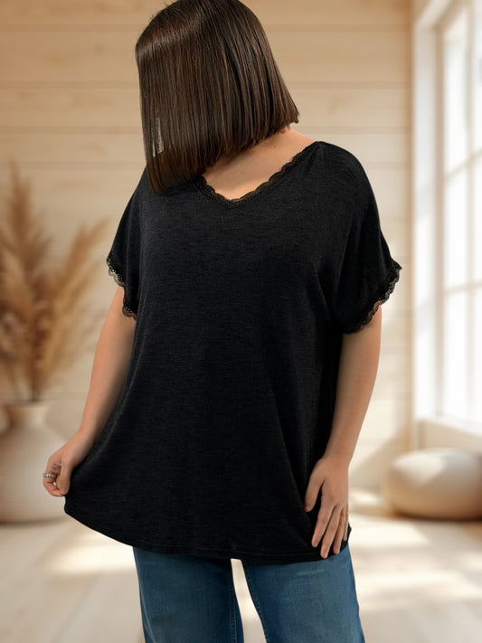 AMELIE - T-SHIRT NOIR EN VISCOSE NOEUD AU DOS JUSQU'A LA TAILLE 52