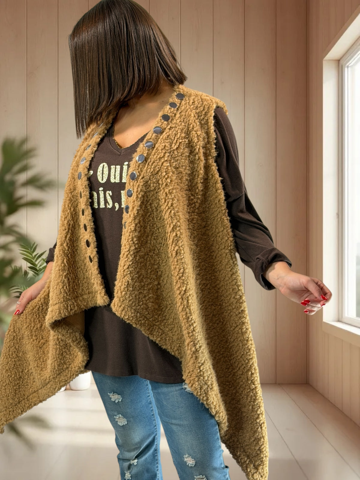 DOUDOU - GILET CAMEL EN MOUMOUTE JUSQU'A LA TAILLE 52/54
