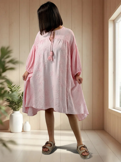 NATHY - ROBE ROSE BRODEE JUSQU'A LA TAILLE 56
